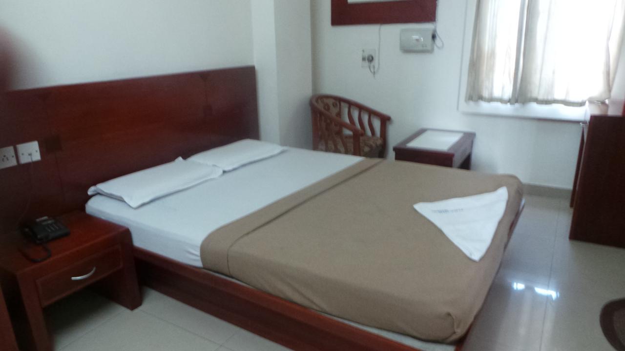 Kooloth Lake View Residency Hotel Coimbatore Exterior foto